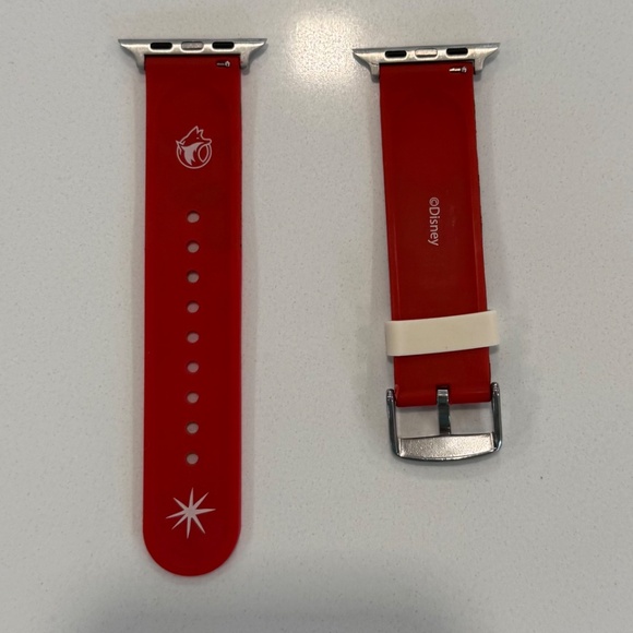 Moby Fox Disney Christmas Watch Band - Picture 3 of 6
